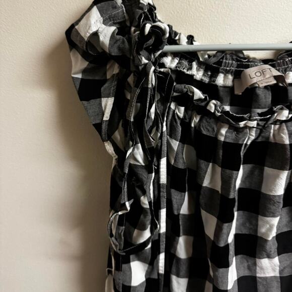 Black and white checkered Loft dress with tie up sleeves - Picture 3 of 5